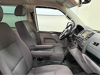 Volkswagen - transporter - caravelle - camper - 2011 - afbeelding 10 van  31