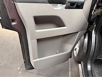 Volkswagen - transporter - caravelle - camper - 2011 - afbeelding 18 van  31