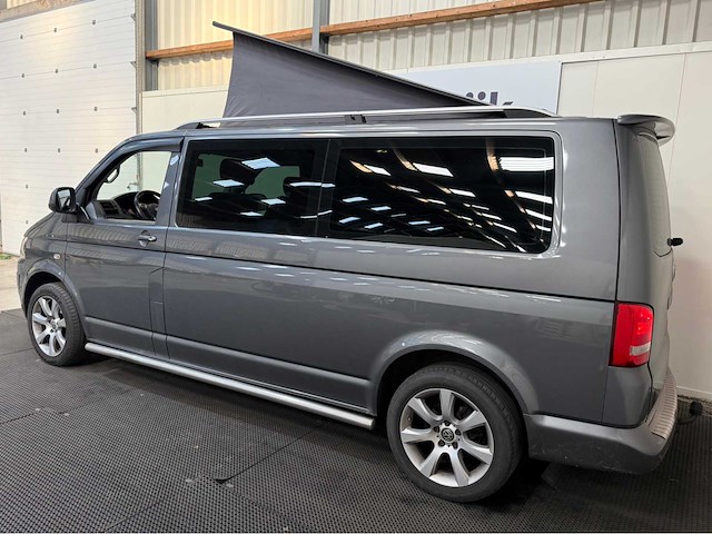 Volkswagen - transporter - caravelle - camper - 2011 - afbeelding 29 van  31