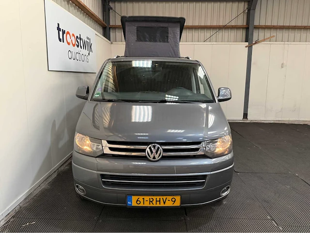 Volkswagen - transporter - caravelle - camper - 2011 - afbeelding 4 van  31