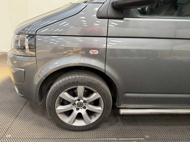 Volkswagen - transporter - caravelle - camper - 2011 - afbeelding 19 van  31