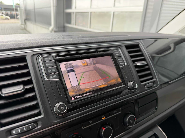 Volkswagen - transporter - dubbel cabine - 2.0 tdi l2h1 dc hi. - bedrijfswagen - 2017 - afbeelding 7 van  27