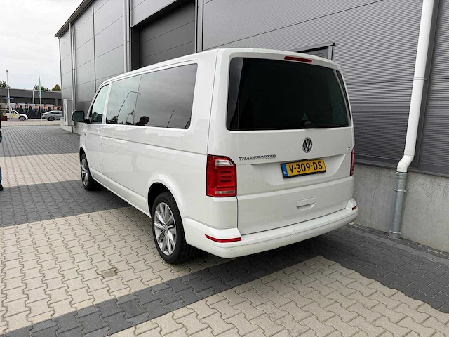 Volkswagen - transporter - dubbel cabine - 2.0 tdi l2h1 dc hi. - bedrijfswagen - 2017 - afbeelding 2 van  5