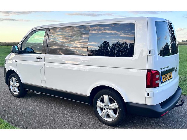 Volkswagen - transporter - dubbel cabine - bedrijfswagen - 2017 - afbeelding 9 van  16