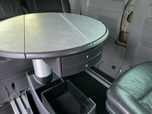 Volkswagen - transporter - multi-van - camper - afbeelding 15 van  49