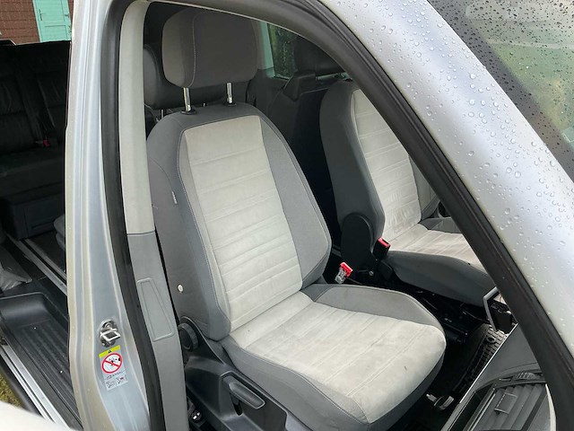 Volkswagen - transporter - multi-van - camper - afbeelding 32 van  49