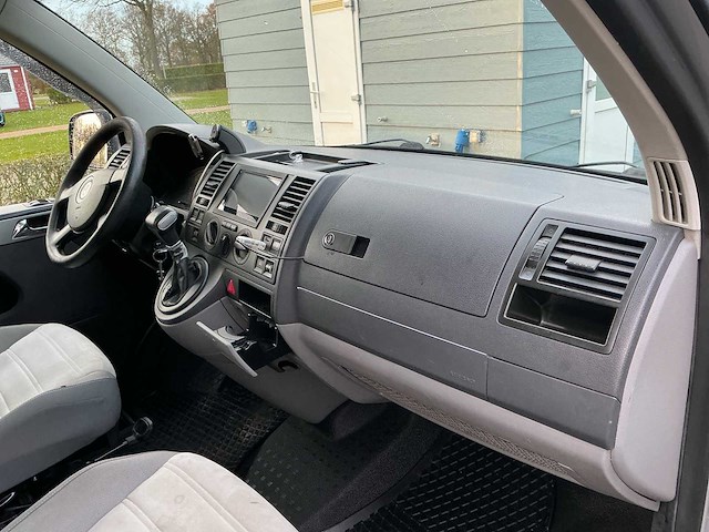 Volkswagen - transporter - multi-van - camper - afbeelding 19 van  49