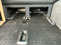 Volkswagen - transporter - multi-van - camper - afbeelding 39 van  49