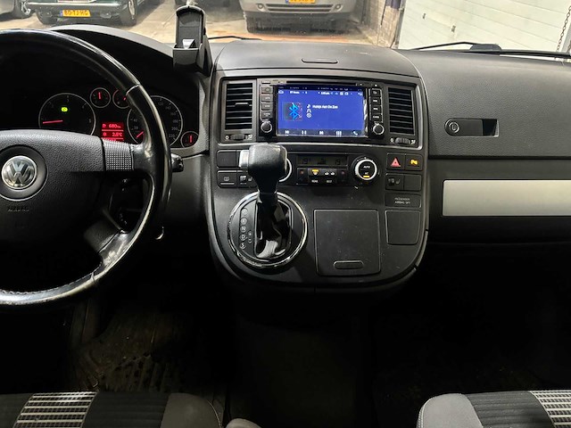 Volkswagen - transporter - multivan 2.5 tdi - campervan - afbeelding 4 van  37
