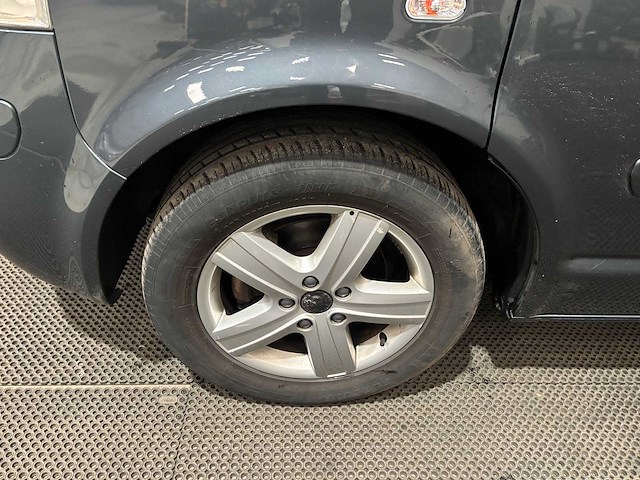 Volkswagen - transporter - multivan 2.5 tdi - campervan - afbeelding 6 van  37