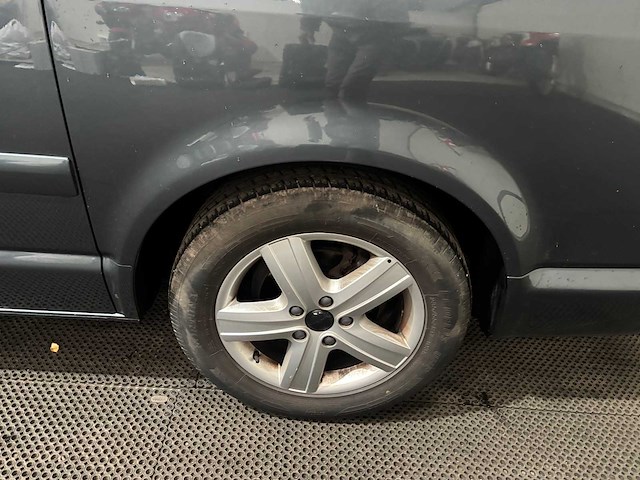 Volkswagen - transporter - multivan 2.5 tdi - campervan - afbeelding 7 van  37
