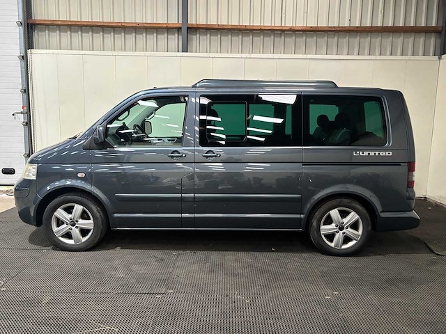 Volkswagen - transporter - multivan 2.5 tdi - campervan - afbeelding 12 van  37