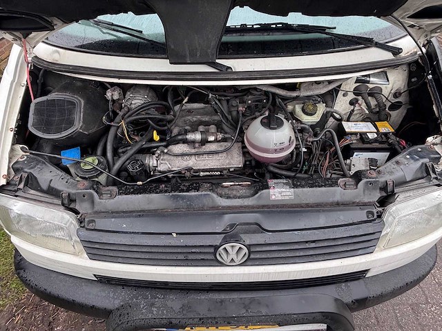 Volkswagen - transporter - t4 - 1996 - benzine/lpg - campervan - afbeelding 3 van  37