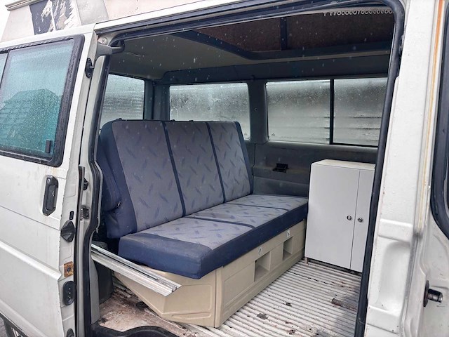 Volkswagen - transporter - t4 - 1996 - benzine/lpg - campervan - afbeelding 24 van  37
