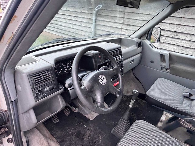 Volkswagen - transporter - t4 - 1996 - benzine/lpg - campervan - afbeelding 35 van  37