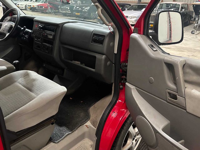 Volkswagen - transporter 2.5 tdi- multivan - campervan - afbeelding 20 van  41