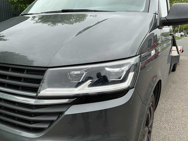 Volkswagen - transporter t6 2.0 tdi - truck - 2022 - afbeelding 2 van  10