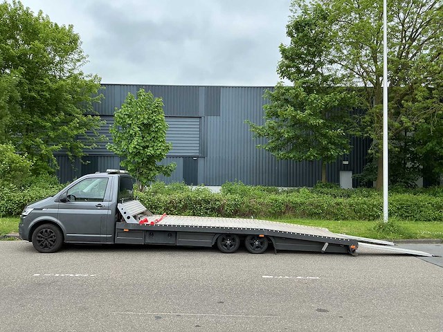 Volkswagen - transporter t6 2.0 tdi - truck - 2022 - afbeelding 9 van  10