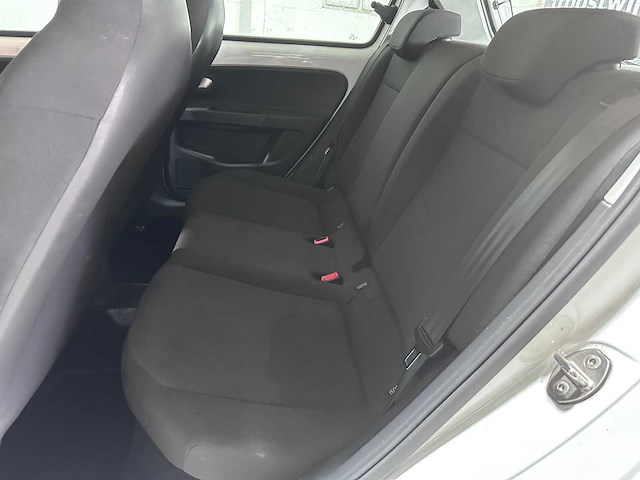 Volkswagen - up! - 1.0 bmt high up! - kdj-15-l- 2018 - afbeelding 6 van  17