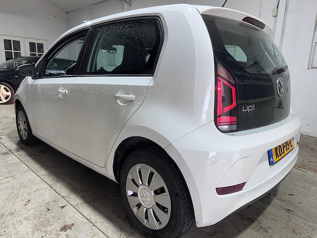 Volkswagen - up! - 1.0 bmt high up! - kdj-15-l- 2018 - afbeelding 10 van  17