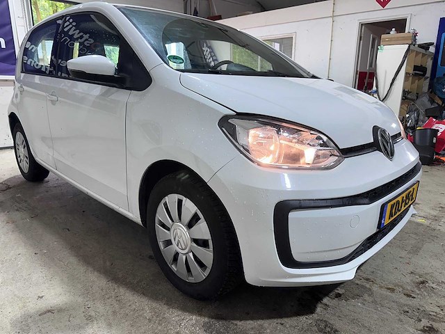 Volkswagen - up! - 1.0 bmt high up! - kdj-15-l- 2018 - afbeelding 13 van  17