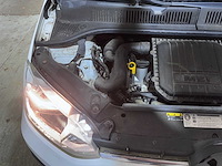 Volkswagen - up! - 1.0 bmt move up! - kr-976-f- 2016 - afbeelding 2 van  5