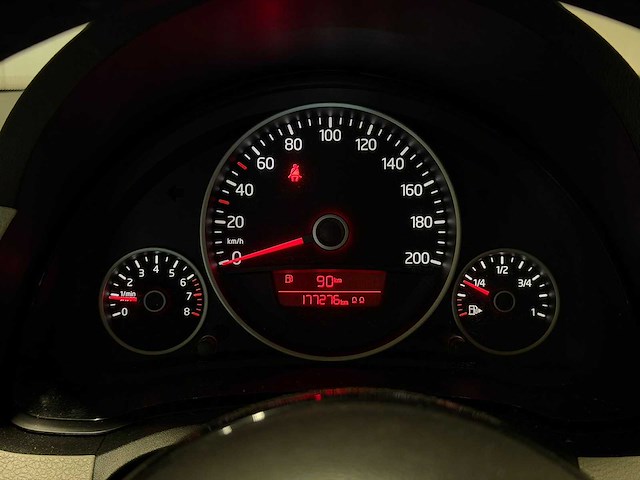 Volkswagen - up! - 1.0 high up! - g-558-vx- 2012 iaw - afbeelding 21 van  26