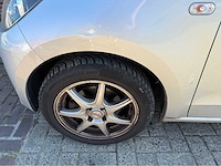 Volkswagen - up! - 1.0 move up! bluem. - personenauto - 2012 - afbeelding 5 van  9