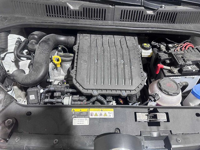 Volkswagen - up! - 1.0 mpi move bt- jvd-13-n - afbeelding 7 van  16