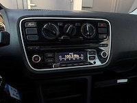 Volkswagen - up! - 1.0 take up! bluem. - car - 2014|3-xff-67|iaw - afbeelding 2 van  20