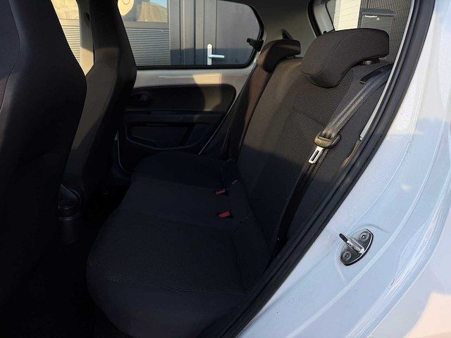 Volkswagen - up! - 1.0 take up! bluem. - car - 2014|3-xff-67|iaw - afbeelding 8 van  20