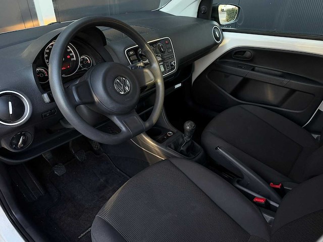 Volkswagen - up! - 1.0 take up! bluem. - car - 2014|3-xff-67|iaw - afbeelding 13 van  20