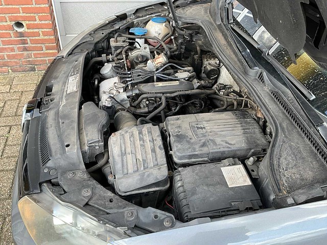 Volkswagen- golf - 1.2 tsi tour - personenauto - 2010 - afbeelding 15 van  28