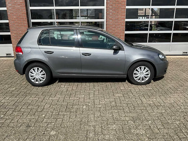 Volkswagen- golf - 1.2 tsi tour - personenauto - 2010 - afbeelding 23 van  28
