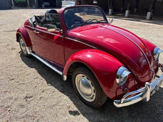 Volkswagen 11 cabriolet kever oldtimer - afbeelding 27 van  40