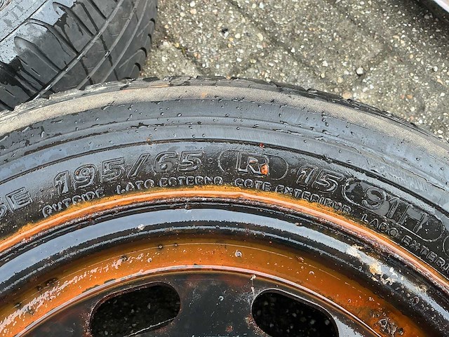 Volkswagen 195/65/r15 michelin & intensa velg met band (4x) - afbeelding 11 van  14