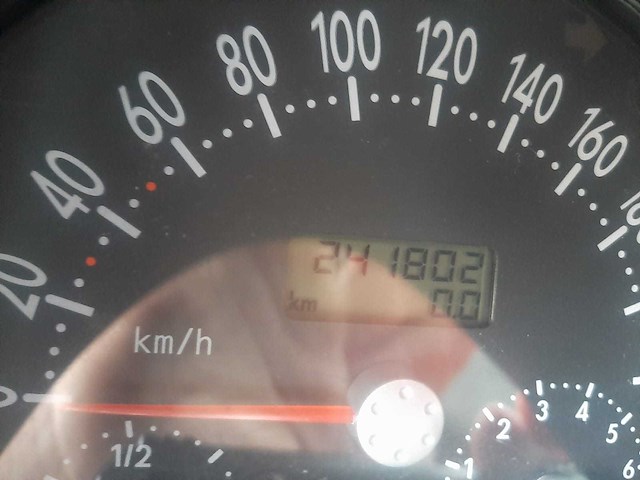 Volkswagen 1999 new beetle 2.0 high line personenauto - afbeelding 17 van  24