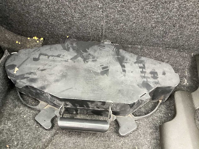 Volkswagen 1999 new beetle 2.0 high line personenauto - afbeelding 13 van  24