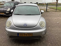 Volkswagen 1999 new beetle 2.0 high line personenauto - afbeelding 23 van  24