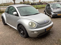 Volkswagen 1999 new beetle 2.0 high line personenauto - afbeelding 24 van  24