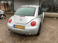 Volkswagen 1999 new beetle 2.0 high line personenauto - afbeelding 18 van  24