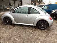 Volkswagen 1999 new beetle 2.0 high line personenauto - afbeelding 20 van  24