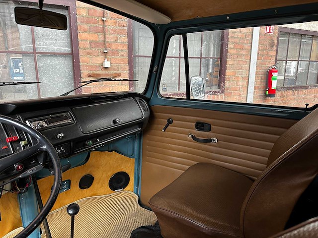 Volkswagen 23-517 camper 1973, 07-yb-44 - afbeelding 13 van  46