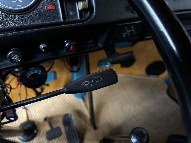 Volkswagen 23-517 camper 1973, 07-yb-44 - afbeelding 15 van  46