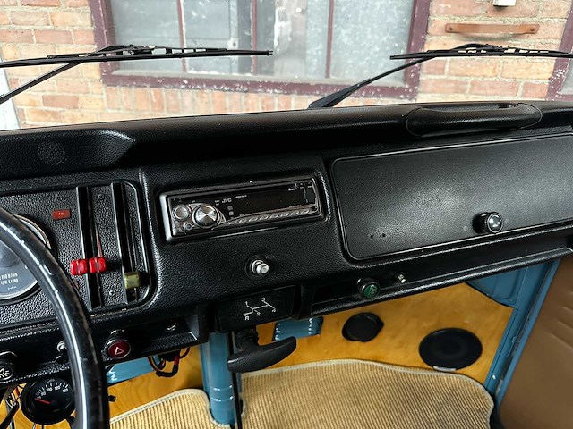 Volkswagen 23-517 camper 1973, 07-yb-44 - afbeelding 17 van  46