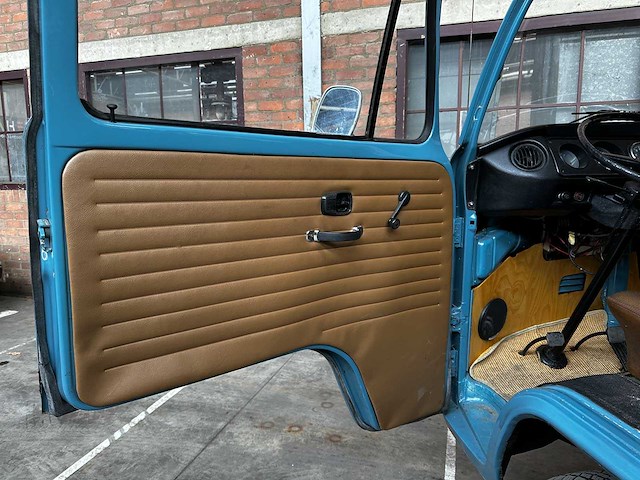 Volkswagen 23-517 camper 1973, 07-yb-44 - afbeelding 20 van  46