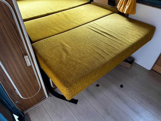 Volkswagen 23-517 camper 1973, 07-yb-44 - afbeelding 27 van  46