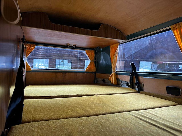 Volkswagen 23-517 camper 1973, 07-yb-44 - afbeelding 33 van  46