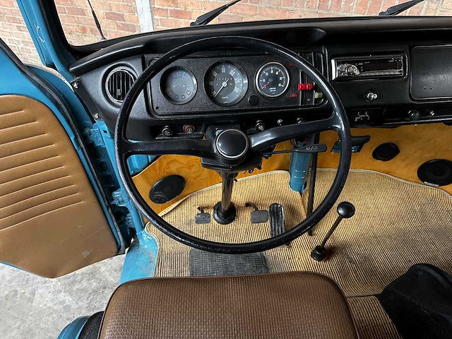 Volkswagen 23-517 camper 1973, 07-yb-44 - afbeelding 11 van  46