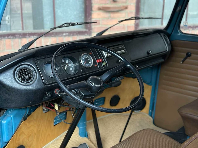 Volkswagen 23-517 camper 1973, 07-yb-44 - afbeelding 10 van  46